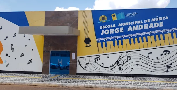 CMACE Jorge Andrade promove cantata solidária em prol de animais abandonados