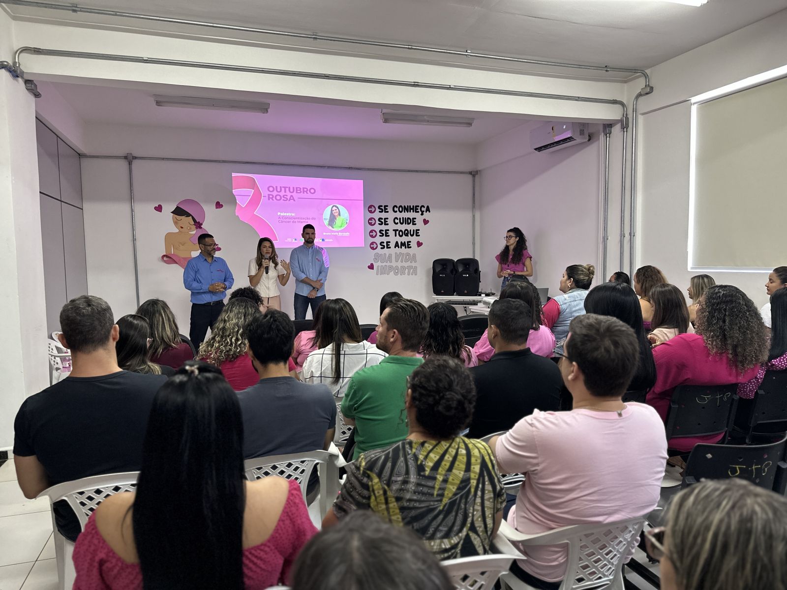 Servidores puderam fazer perguntas e esclarecer mitos e verdades sobre a doença