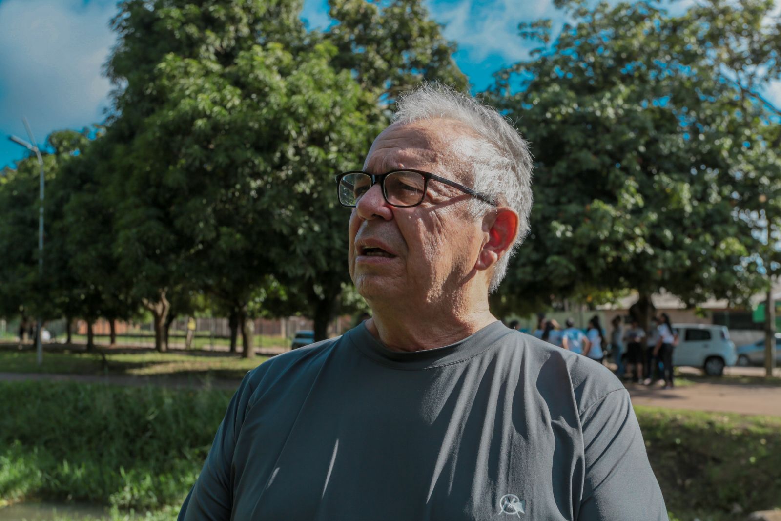 Roberval explica que moradores serão orientados para construírem fossas sépticas