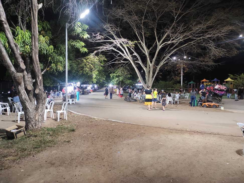 Parque tem iluminação reforçada e manutenção constante realizada pela Prefeitura de Porto Velho